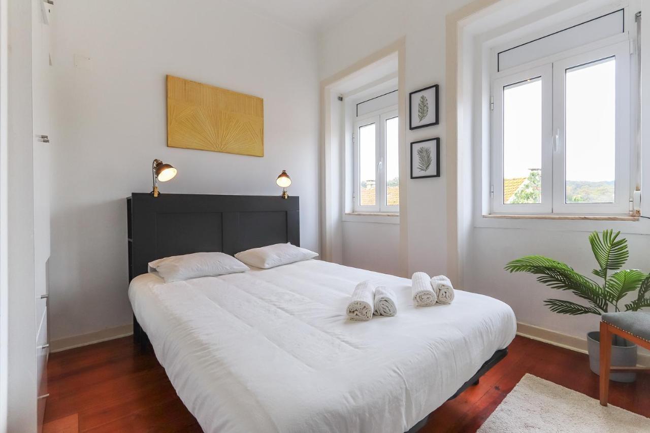 Vita Portucale ! Stylish Apartment Campo Ourique Lisboa Exterior foto