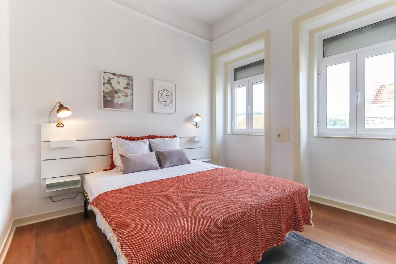 Vita Portucale ! Stylish Apartment Campo Ourique Lisboa Exterior foto